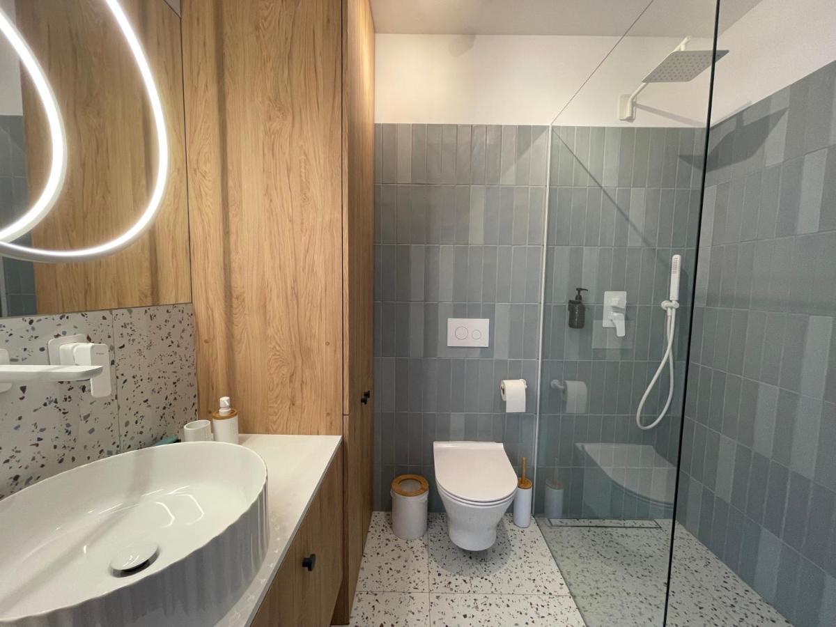 Apartament Ovoc 2.0 Chodzież Extérieur photo